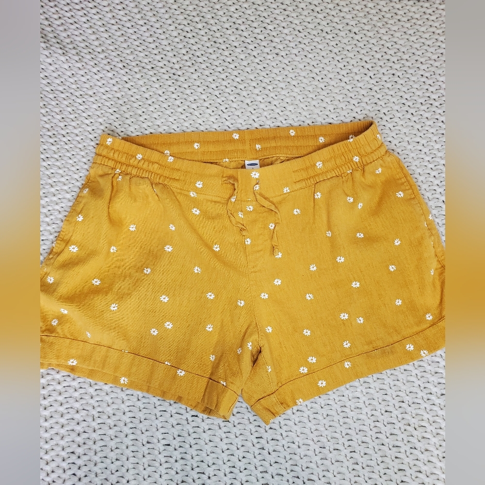 Old navy linen shorts